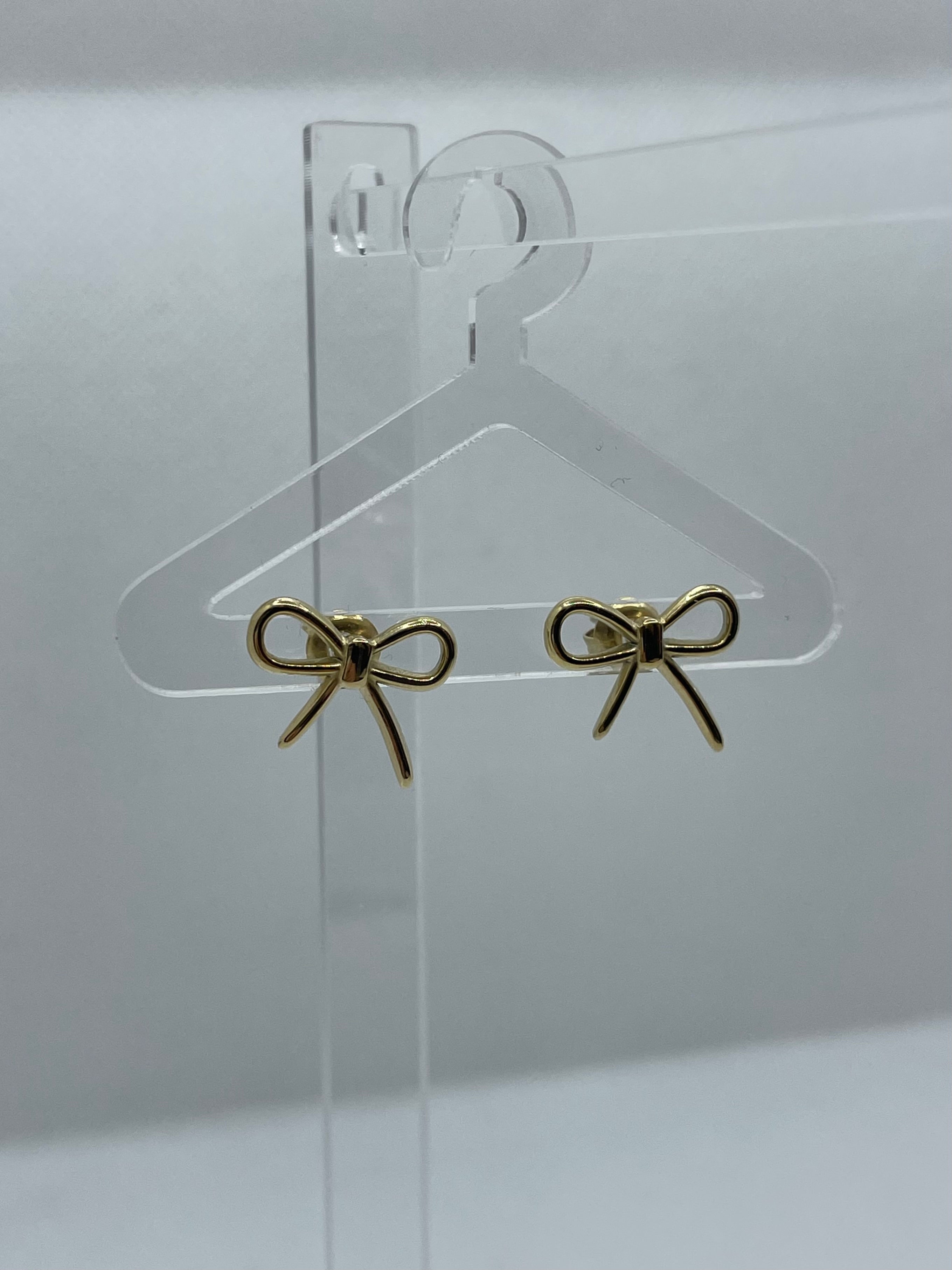 Boucle d’oreille NOEUD